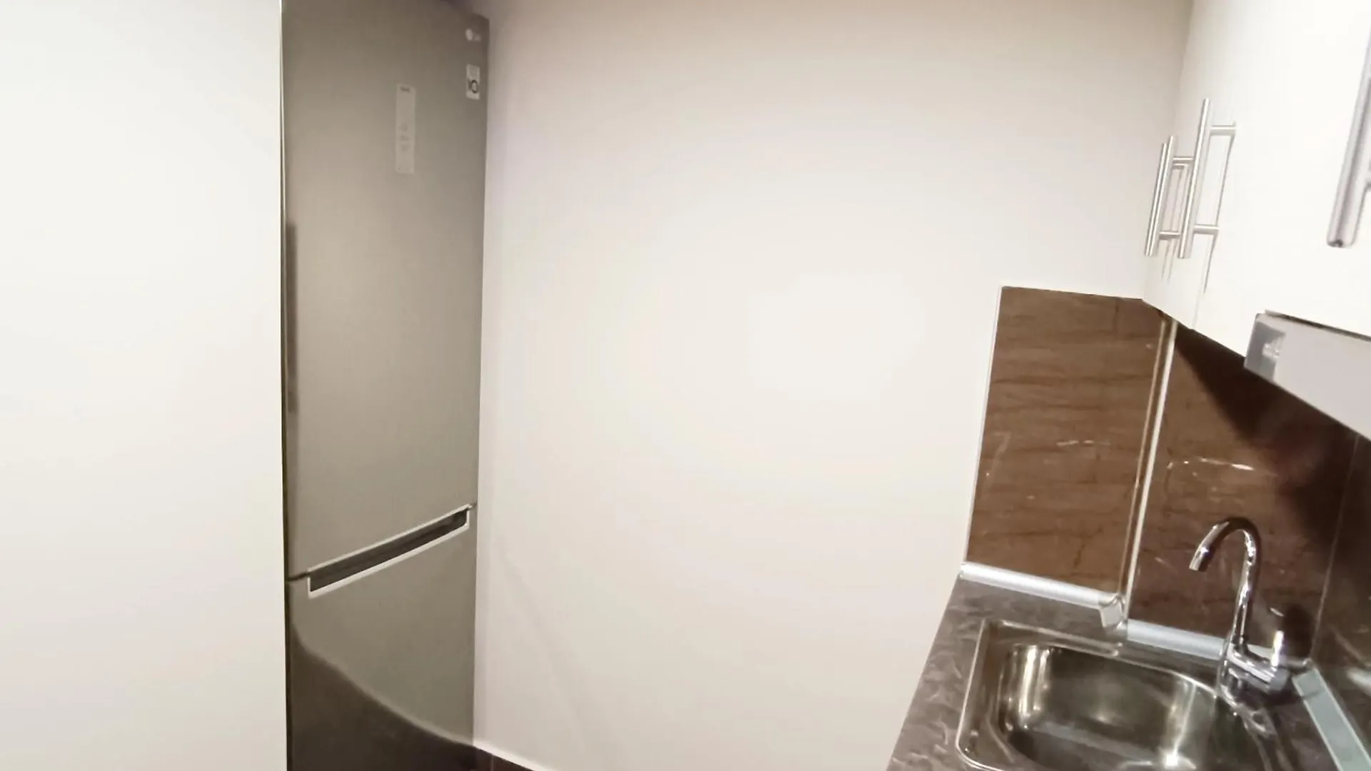 Beautiful 2 Rooms Center Apartment Saloniki